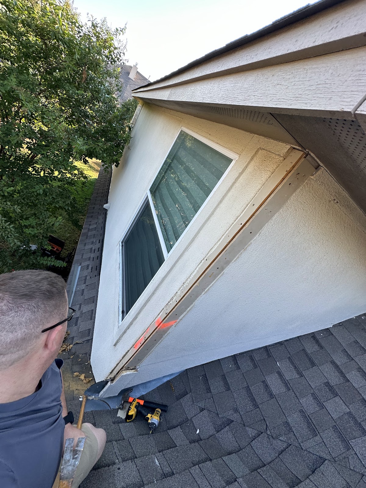Exterior window caulking repair
